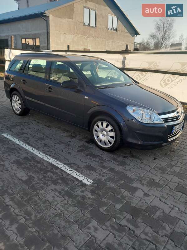 Універсал Opel Astra 2008 в Шептицькому