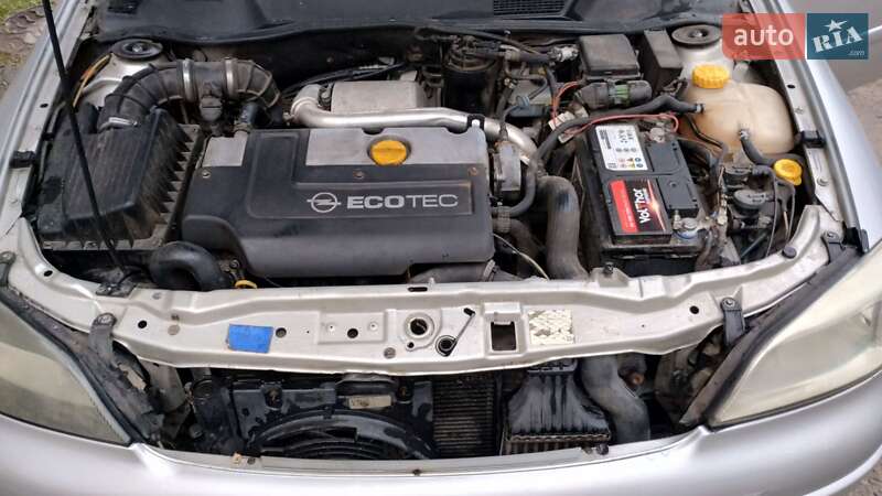 Хетчбек Opel Astra 2000 в Луцьку