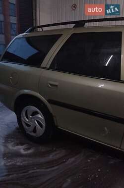 Універсал Opel Astra 1997 в Рівному