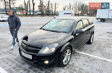 Універсал Opel Astra 2007 в Києві