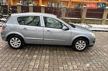 Хетчбек Opel Astra 2007 в Полтаві