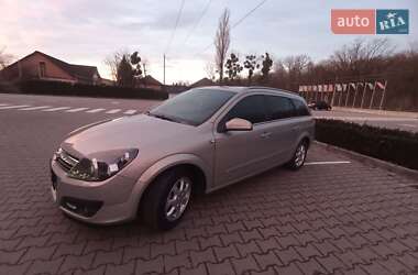 Универсал Opel Astra 2006 в 
