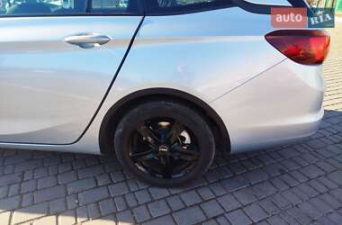 Универсал Opel Astra 2019 в 