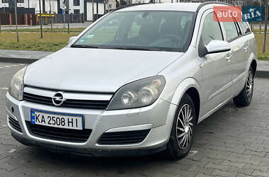 Универсал Opel Astra 2004 в Ирпене