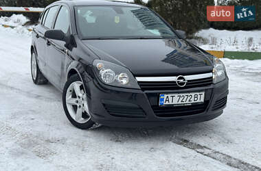 Хэтчбек Opel Astra 2005 в Ивано-Франковске