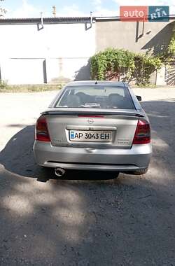 Купе Opel Astra 2000 в 