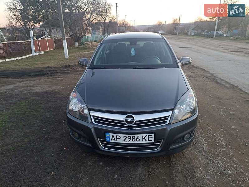 Opel Astra 2008