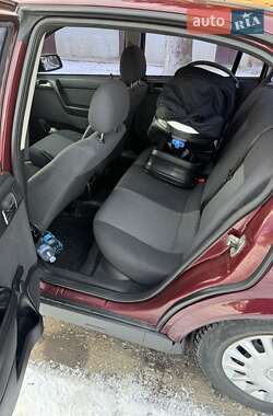 Седан Opel Astra 2003 в 