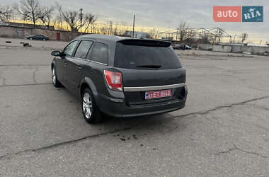 Универсал Opel Astra 2009 в Белой Церкви