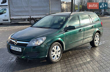 Універсал Opel Astra 2005 в Луцьку