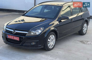 Универсал Opel Astra 2006 в Виннице