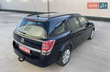 Универсал Opel Astra 2006 в Виннице