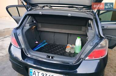 Хэтчбек Opel Astra 2008 в 