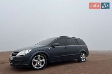 Универсал Opel Astra 2006 в 
