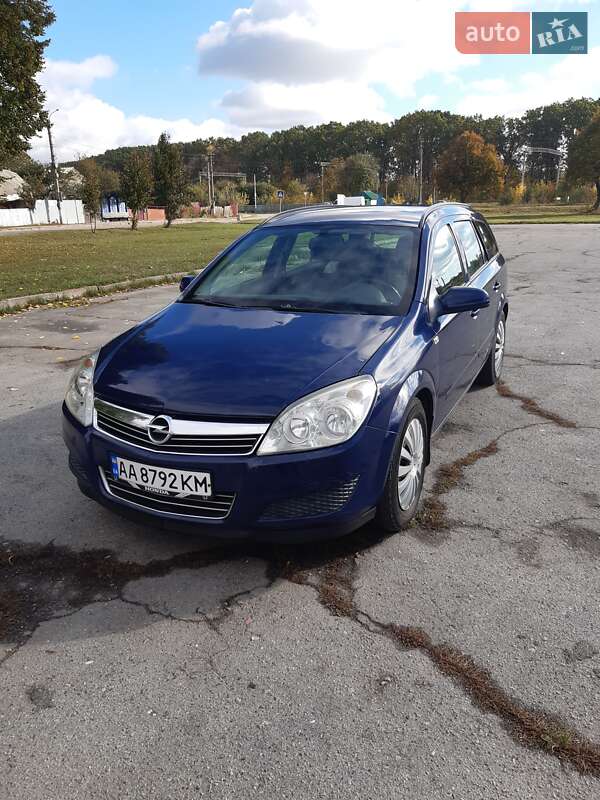 Універсал Opel Astra 2007 в Києві