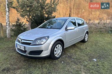 Хетчбек Opel Astra 2006 в Івано-Франківську