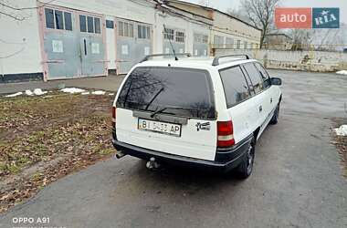 Универсал Opel Astra 1993 в Миргороде