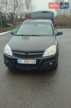 Універсал Opel Astra 2007 в Володарці