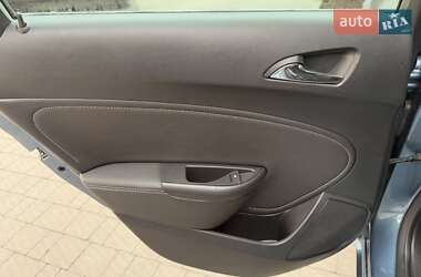 Універсал Opel Astra 2014 в Стрию