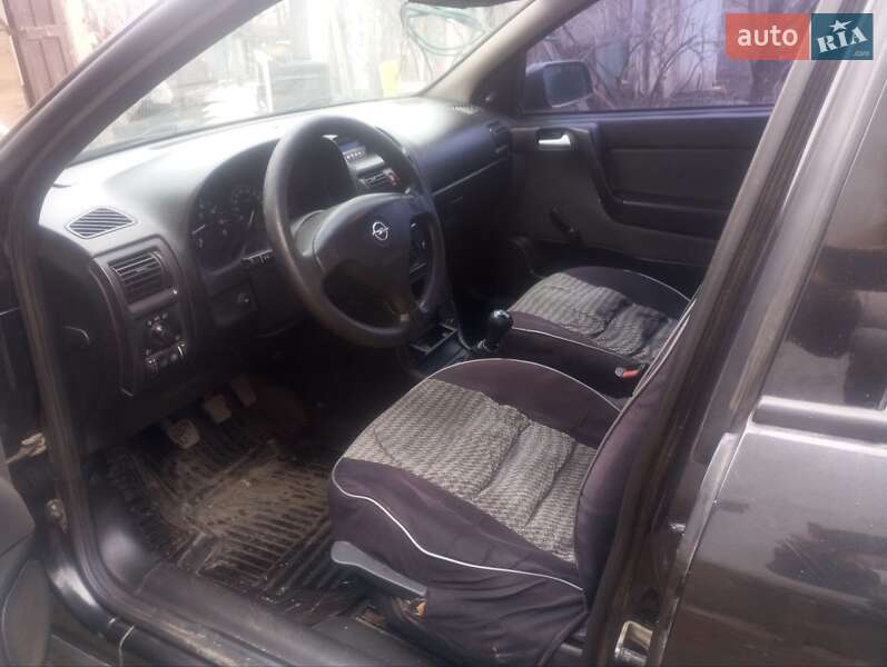 Седан Opel Astra 2007 в Кривому Розі