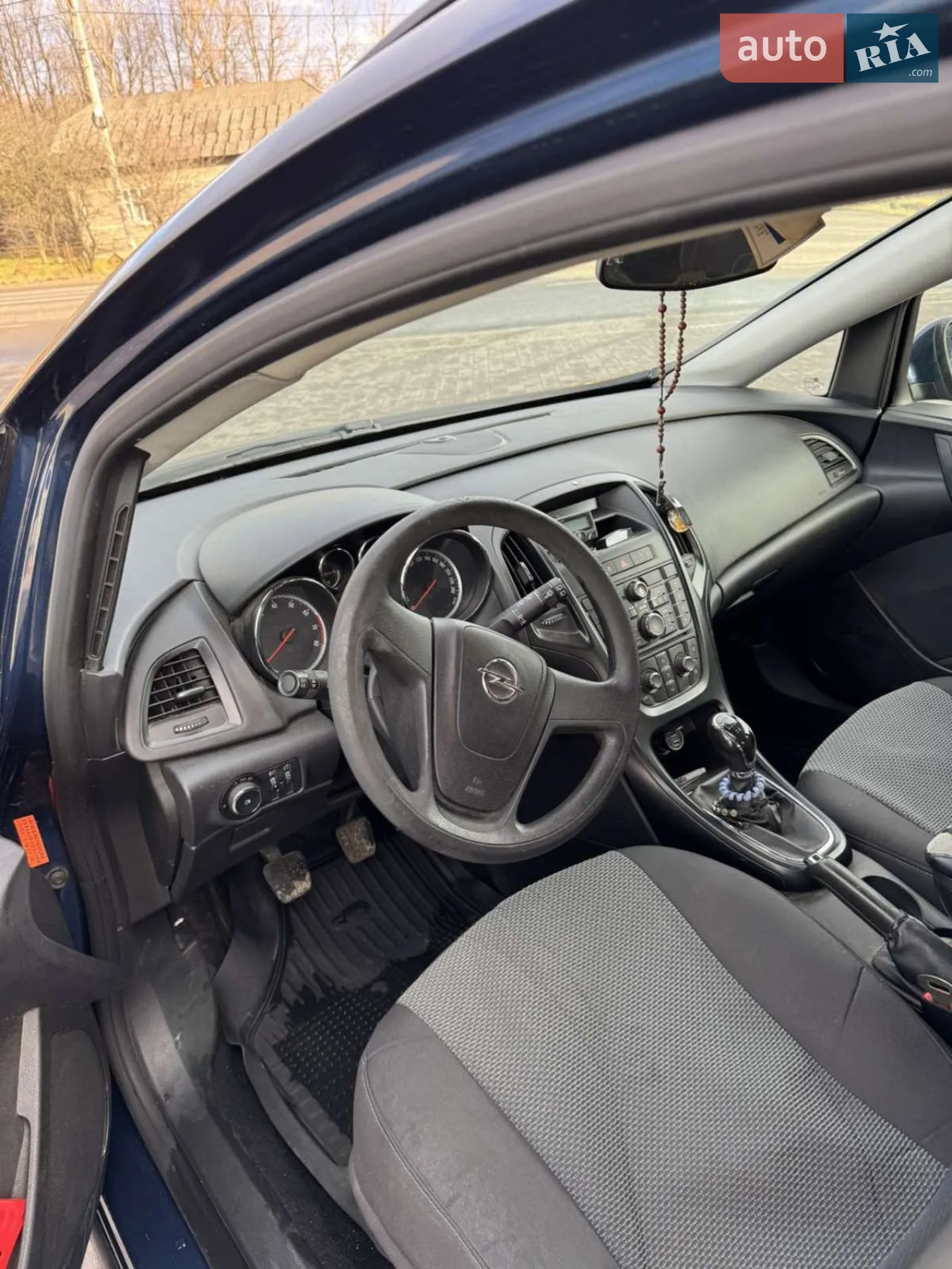 2011 Opel Astra - мініатюра 12
