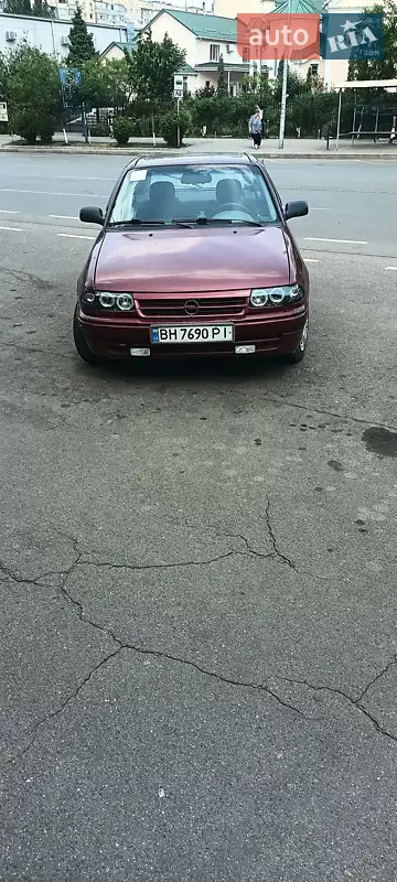 Opel Astra 1992 VIN W0L000059N2538940 фото оголошення 5 з 36