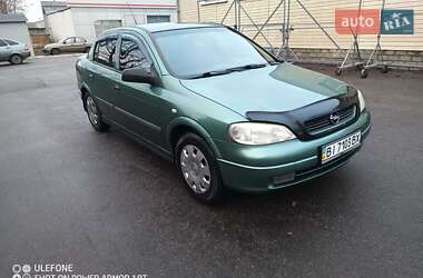Седан Opel Astra 2008 в 