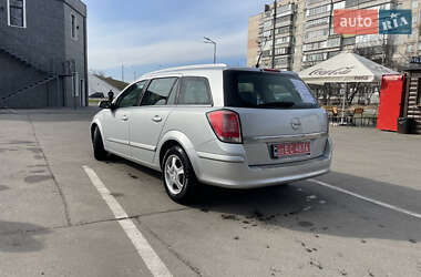 Універсал Opel Astra 2005 в Броварах