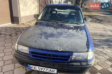 Хэтчбек Opel Astra 1992 в Днепре