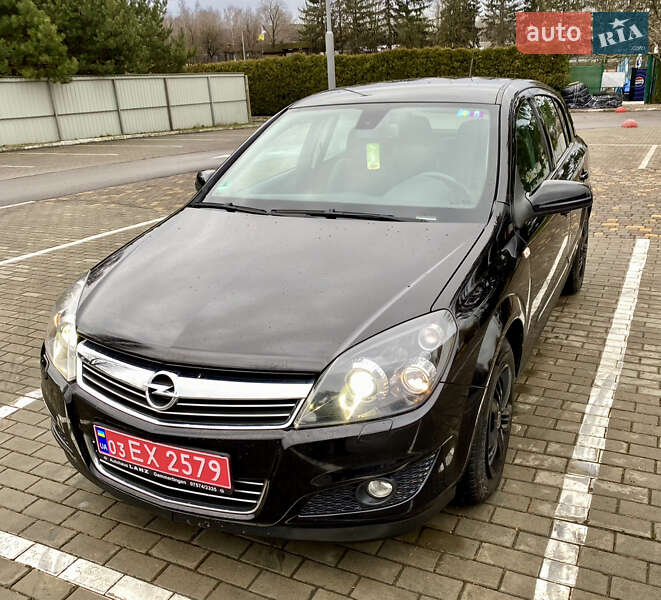 Хетчбек Opel Astra 2009 в Луцьку