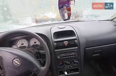 Седан Opel Astra 2008 в 