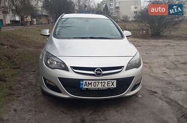 Універсал Opel Astra 2012 в Житомирі