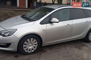 Универсал Opel Astra 2012 в Житомире