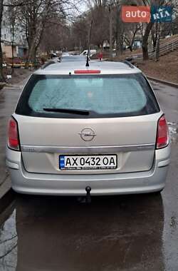 Универсал Opel Astra 2005 в Харькове