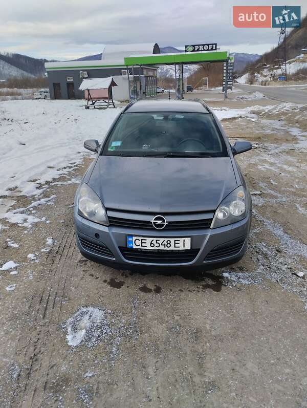 Універсал Opel Astra 2004 в Вижниці