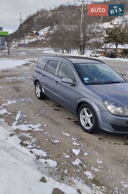 Універсал Opel Astra 2004 в Вижниці