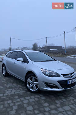 Універсал Opel Astra 2013 в Львові