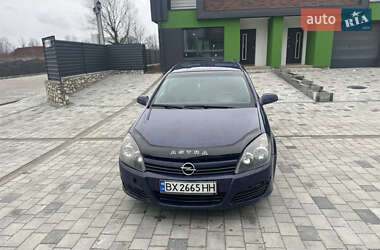 Універсал Opel Astra 2005 в Тернополі