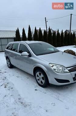 Універсал Opel Astra 2009 в Нововолинську