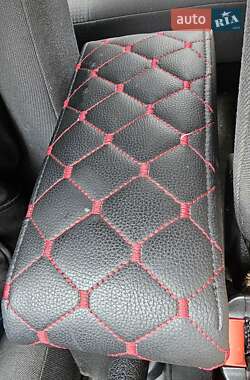 Седан Opel Astra 2009 в 
