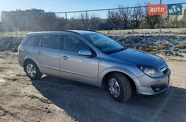 Універсал Opel Astra 2005 в Черкасах