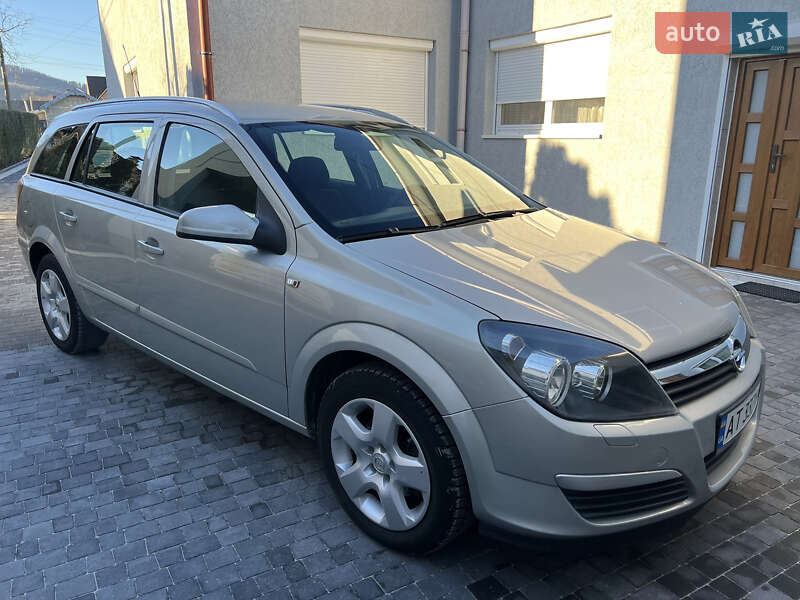 Универсал Opel Astra 2006 в Запорожье