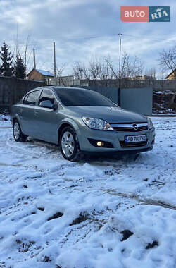 Седан Opel Astra 2012 в Вінниці