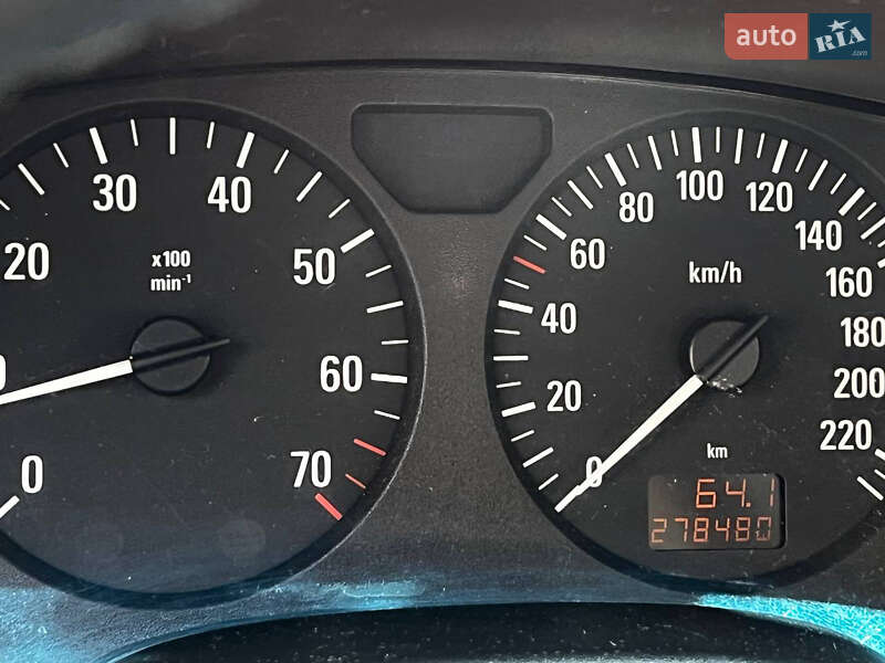 Седан Opel Astra 2008 в Черновцах