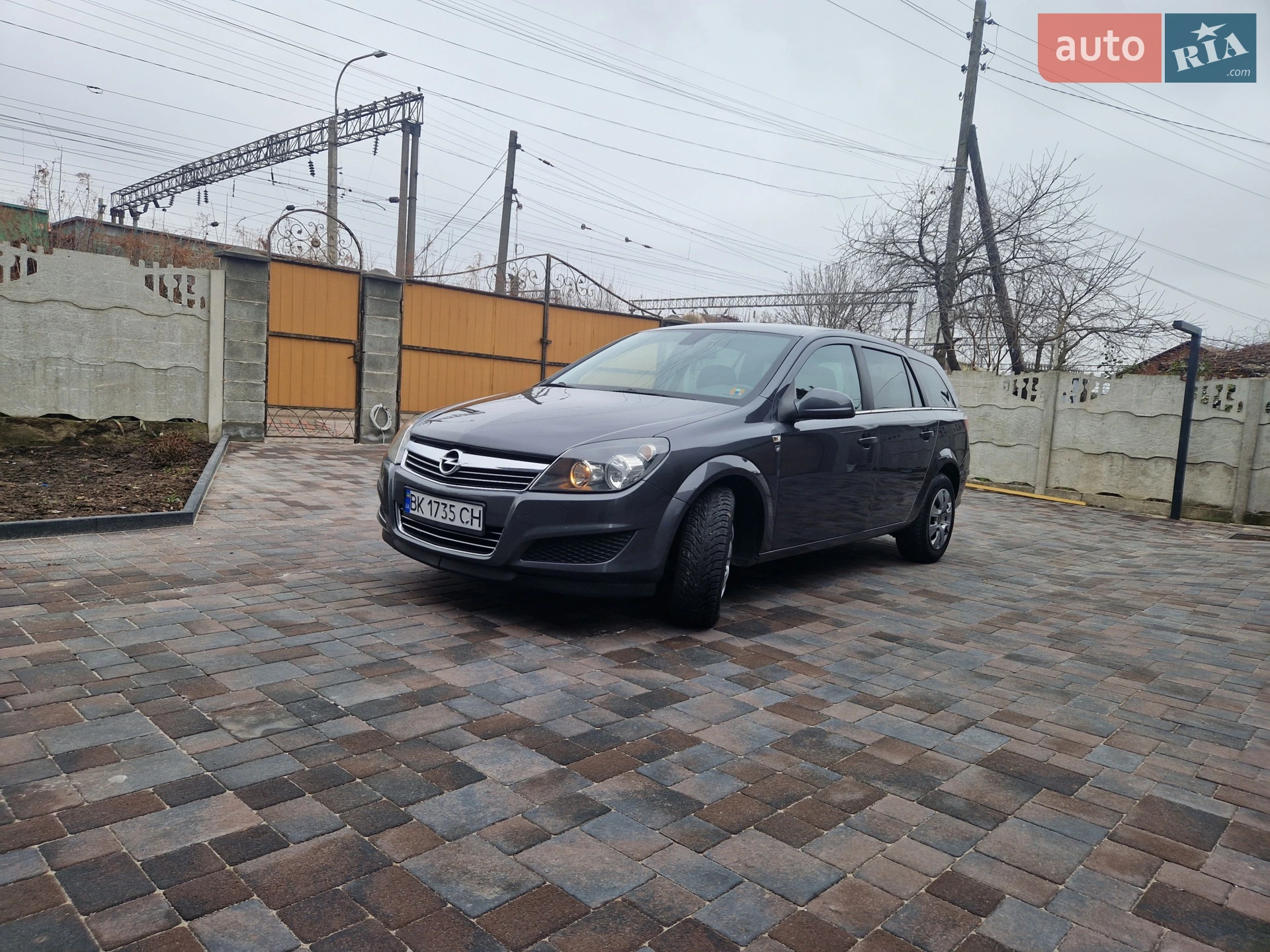 2010 Opel Astra - мініатюра 2