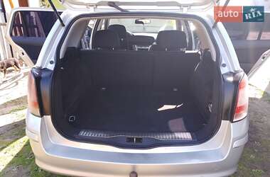 Універсал Opel Astra 2008 в Києві