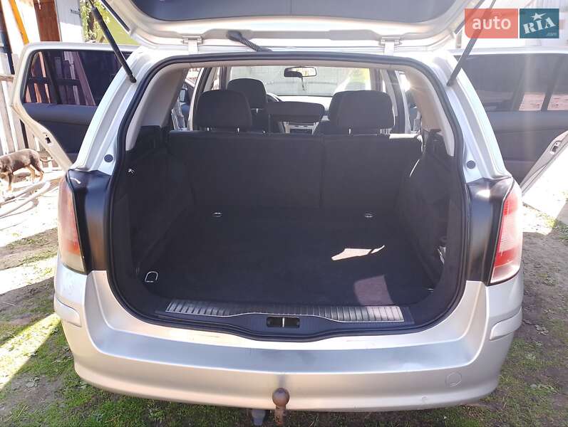 Универсал Opel Astra 2008 в Киеве фото 3 Универсал Opel Astra 2008 в Киеве
