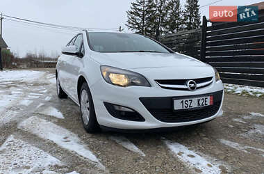 Універсал Opel Astra 2015 в Калуші