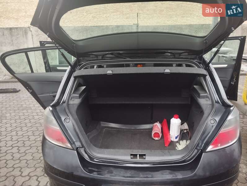 Хетчбек Opel Astra 2007 в Києві