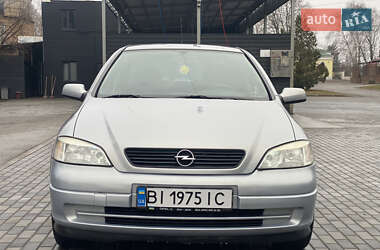 Седан Opel Astra 2002 в Чорнухах